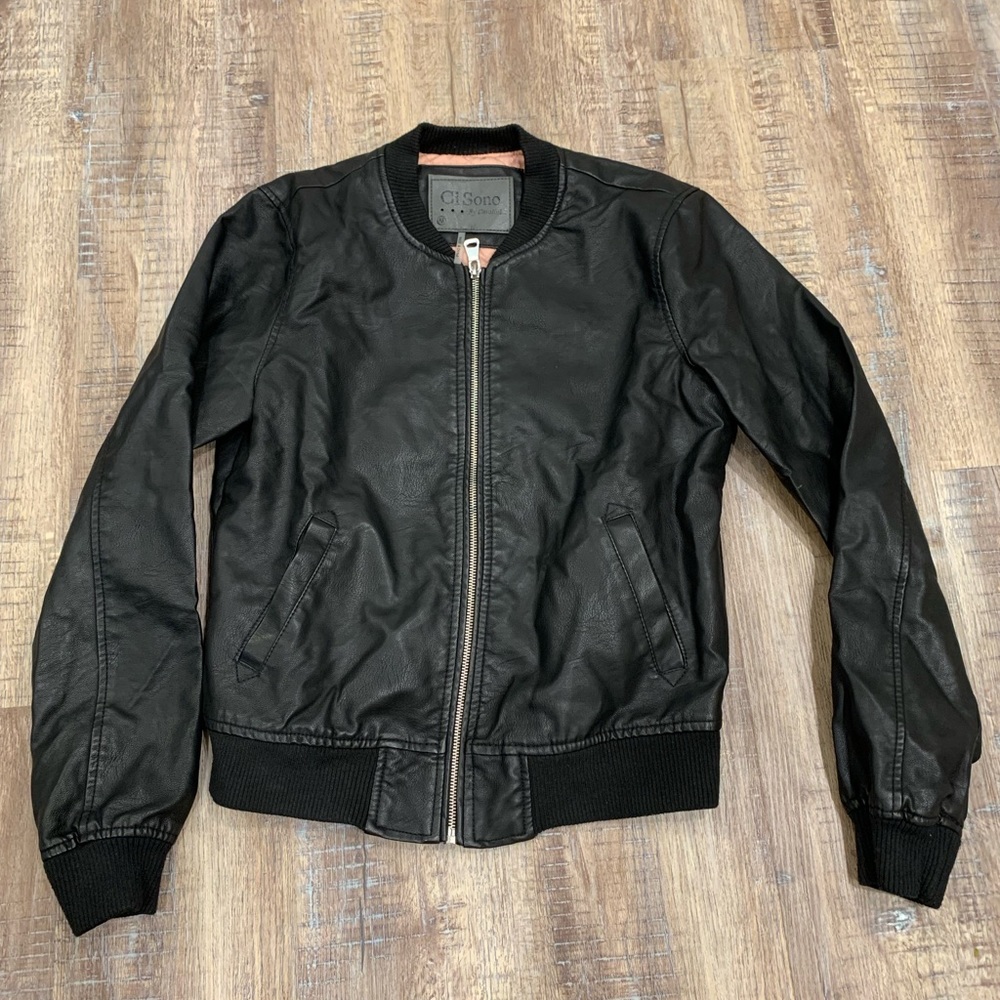 Medium women’s jacket